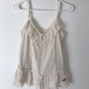 Hollister white top